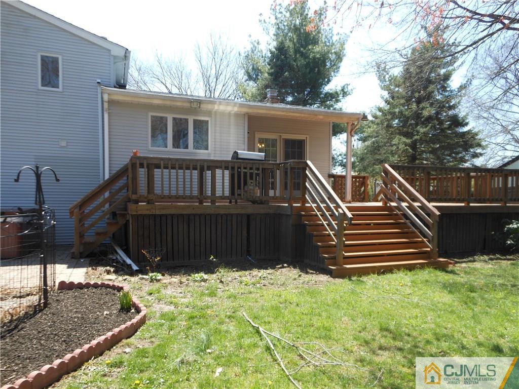 8 Harper Road Monmouth Junction, NJ 08852 - Photo 3 of 18 Gallery Image 3