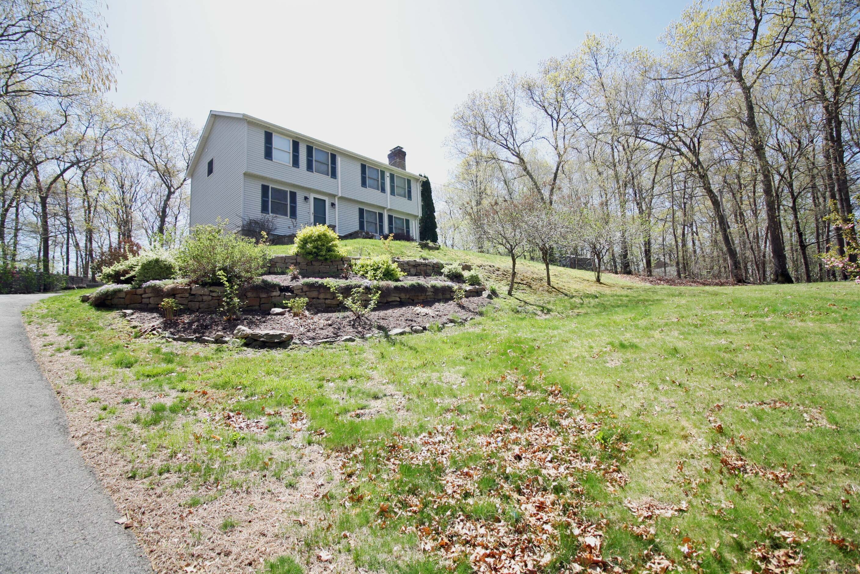 Front Side 224 Old Cart Road