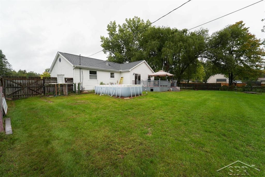 4674 East Wackerly Road Midland, MI 48642 - Photo 37 of 41 50091643-36.JPG