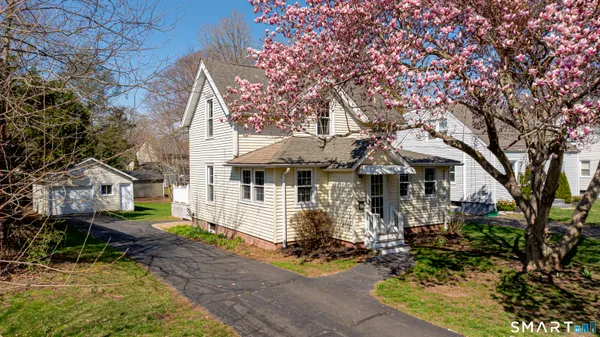 $300,000 | 22 Colony Street, Hamden, CT 06518