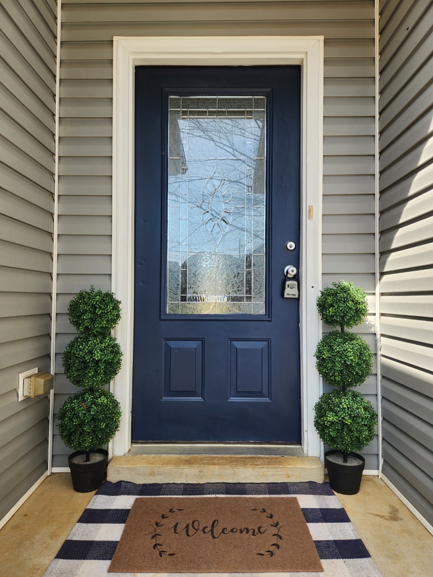 419 Berry Circle Springfield, TN 37172 - Photo 3 of 19 a view of a door and a window