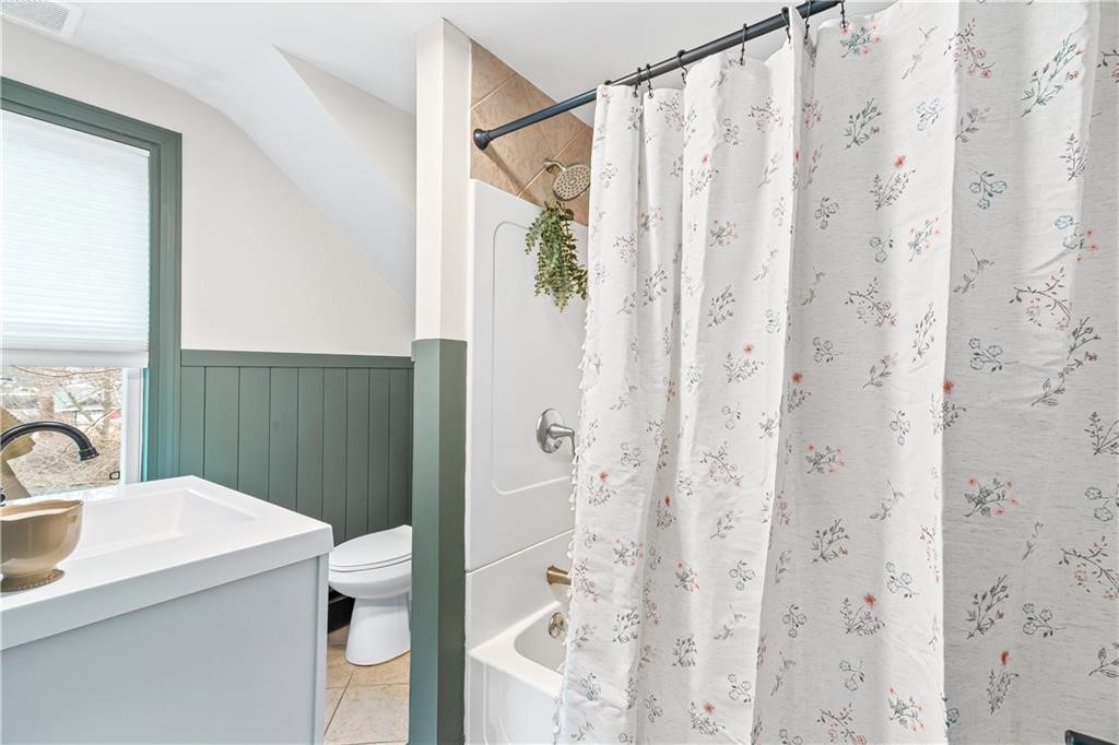 6 Dexter Street Johnston, RI 02919 - Photo 25 of 39