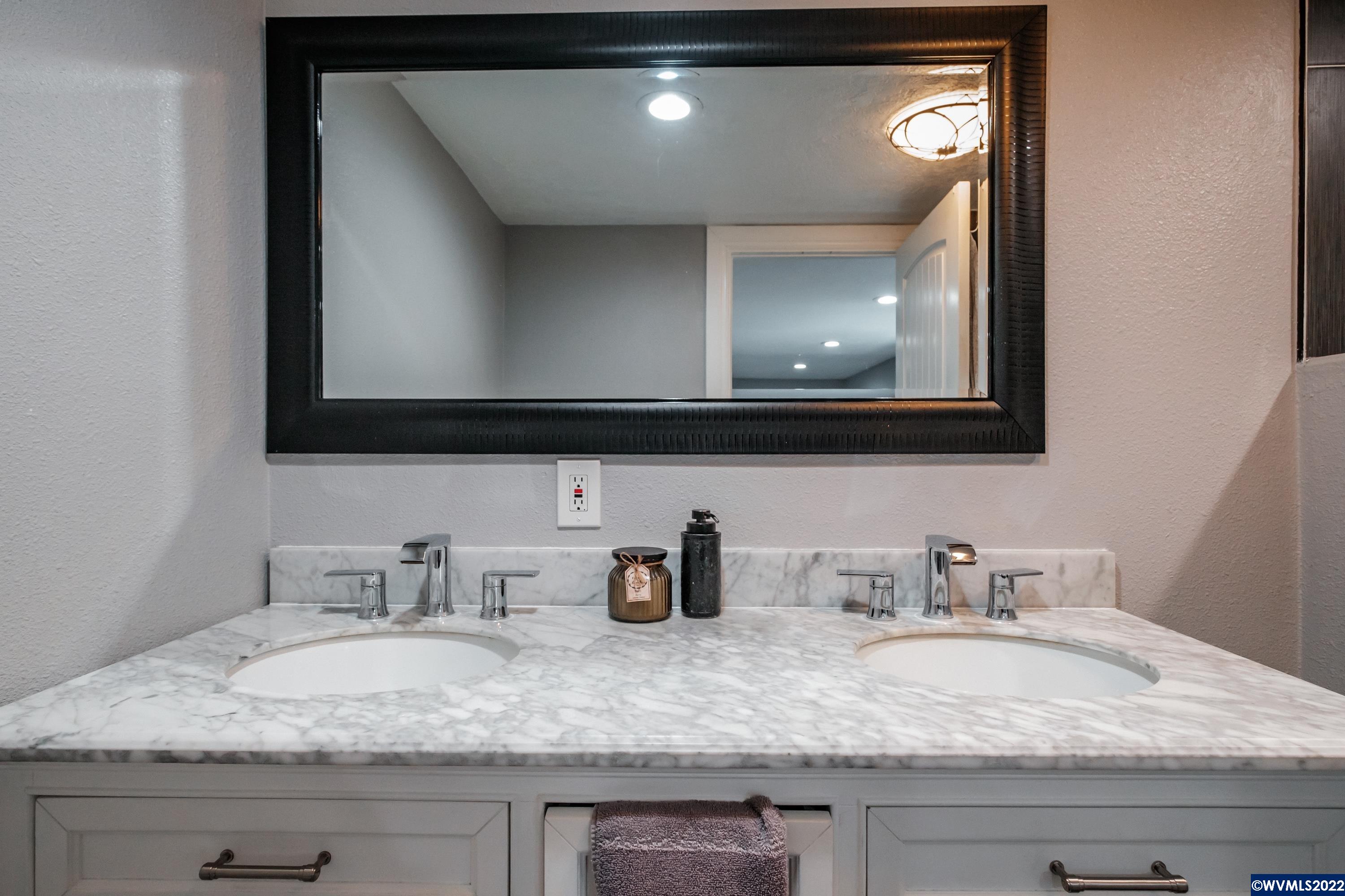 882 Chemawa Road North Keizer, OR 97303 - Photo 16 of 31 Gallery Image 16