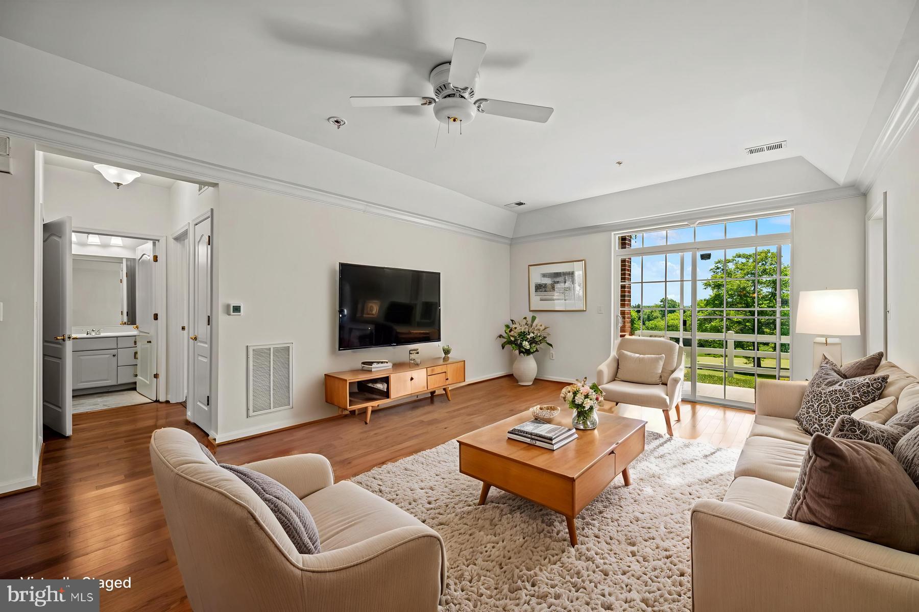 7335 Brookview Road, Unit 104 Elkridge, MD 21075 - Photo 17 of 48 Virtually Staged Living Room