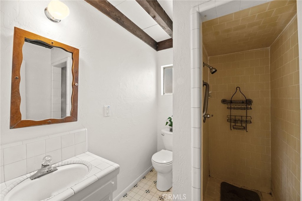 6985 Malibu Drive Riverside, CA 92504 - Photo 18 of 41