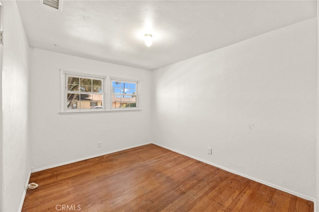 6985 Malibu Drive Riverside, CA 92504 - Photo 19 of 41