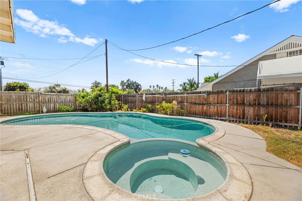 6985 Malibu Drive Riverside, CA 92504 - Photo 30 of 41