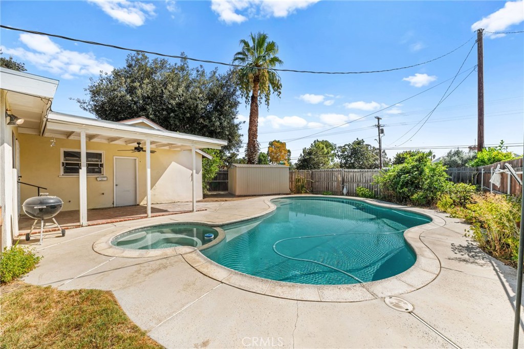 6985 Malibu Drive Riverside, CA 92504 - Photo 33 of 41