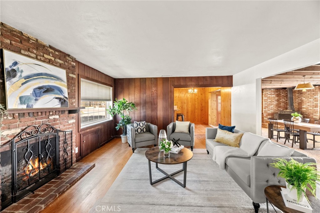 6985 Malibu Drive Riverside, CA 92504 - Photo 6 of 41