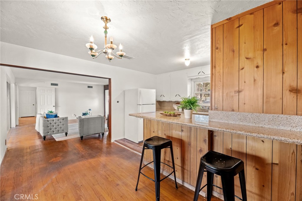 6985 Malibu Drive Riverside, CA 92504 - Photo 10 of 41