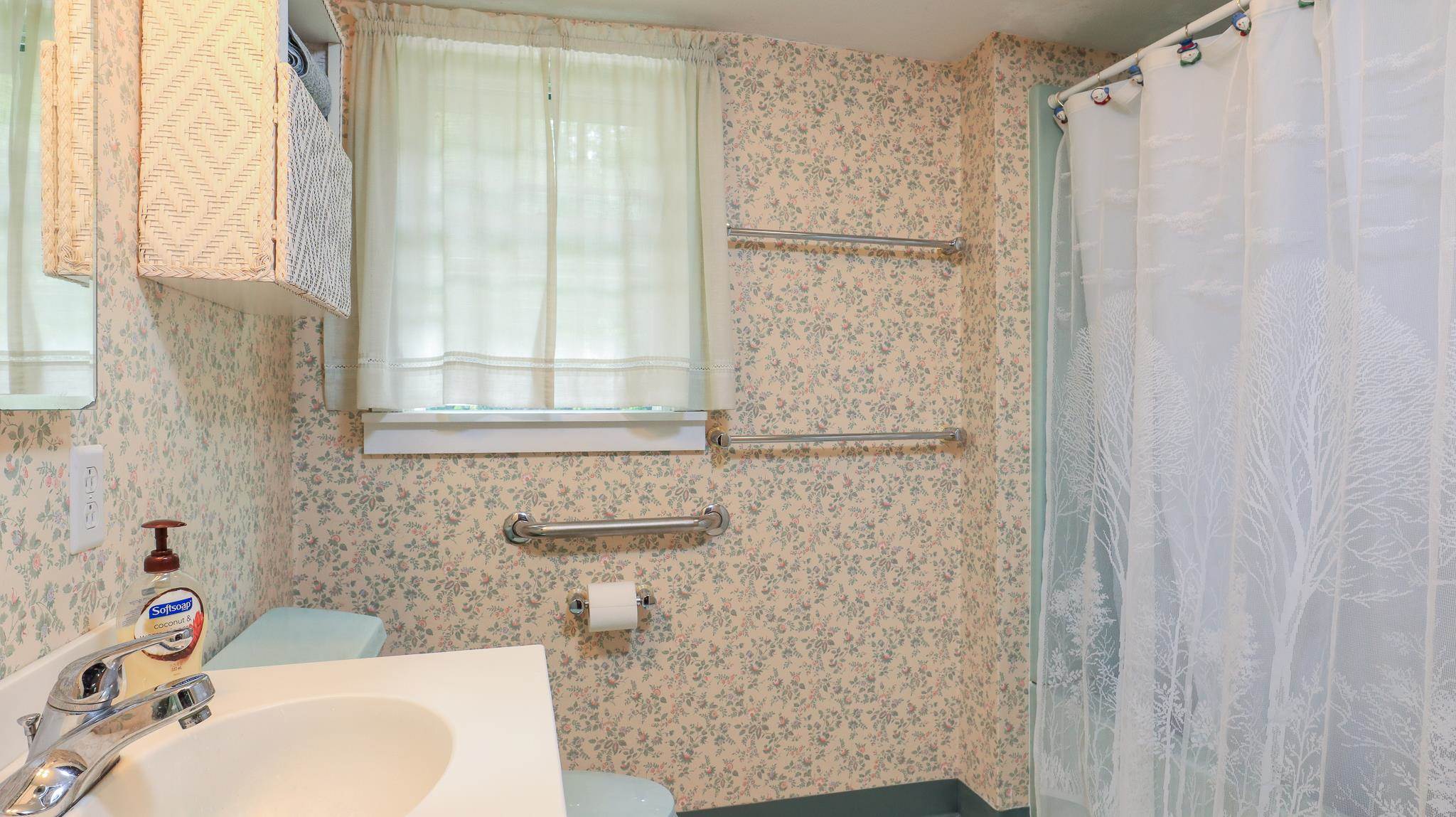247 West Jamaica Road Stratton, VT 05360 - Photo 4 of 16