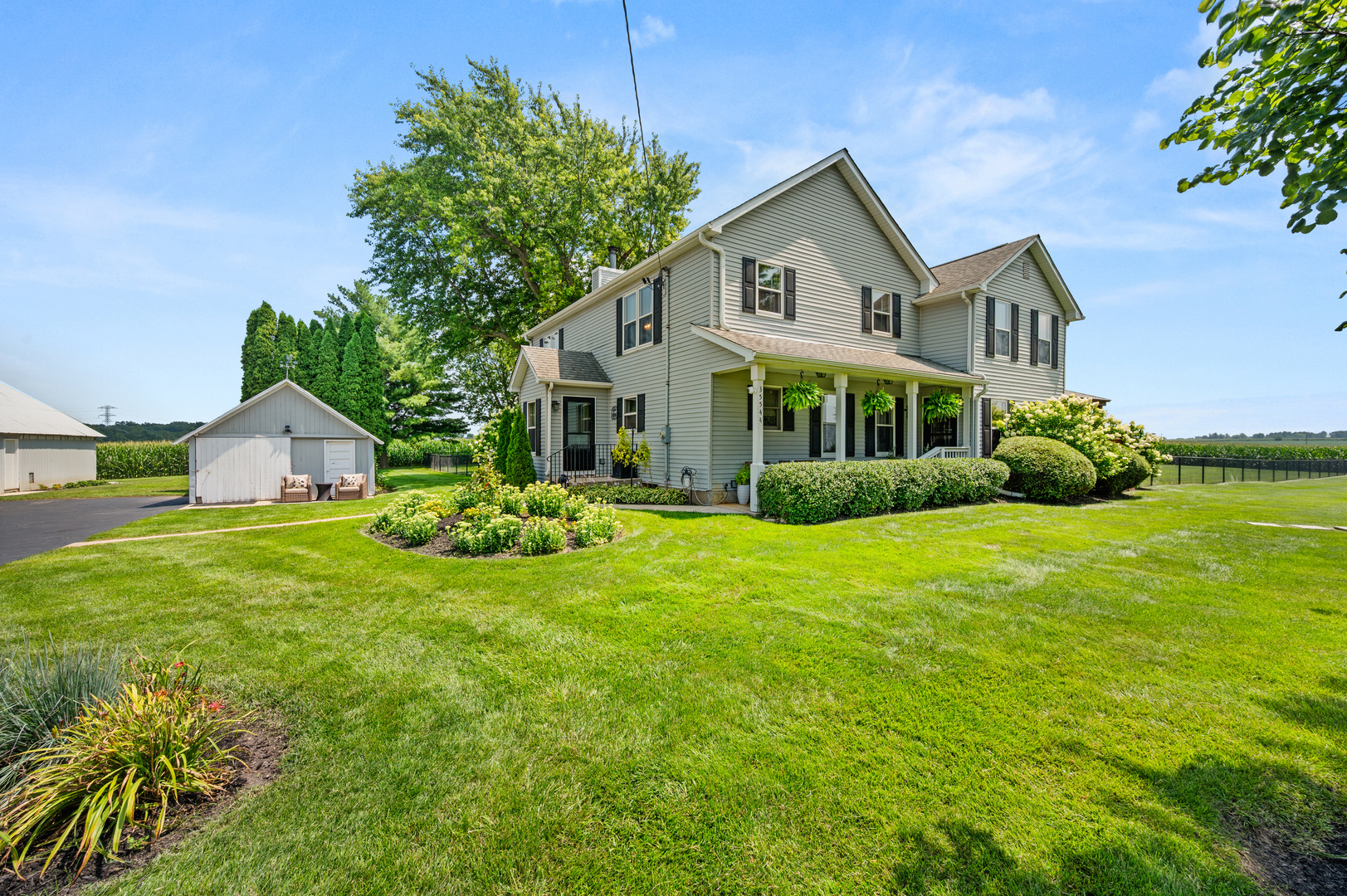 35544 Myelle Road Kingston, IL 60145 - Photo 4 of 42 Gallery Image 4