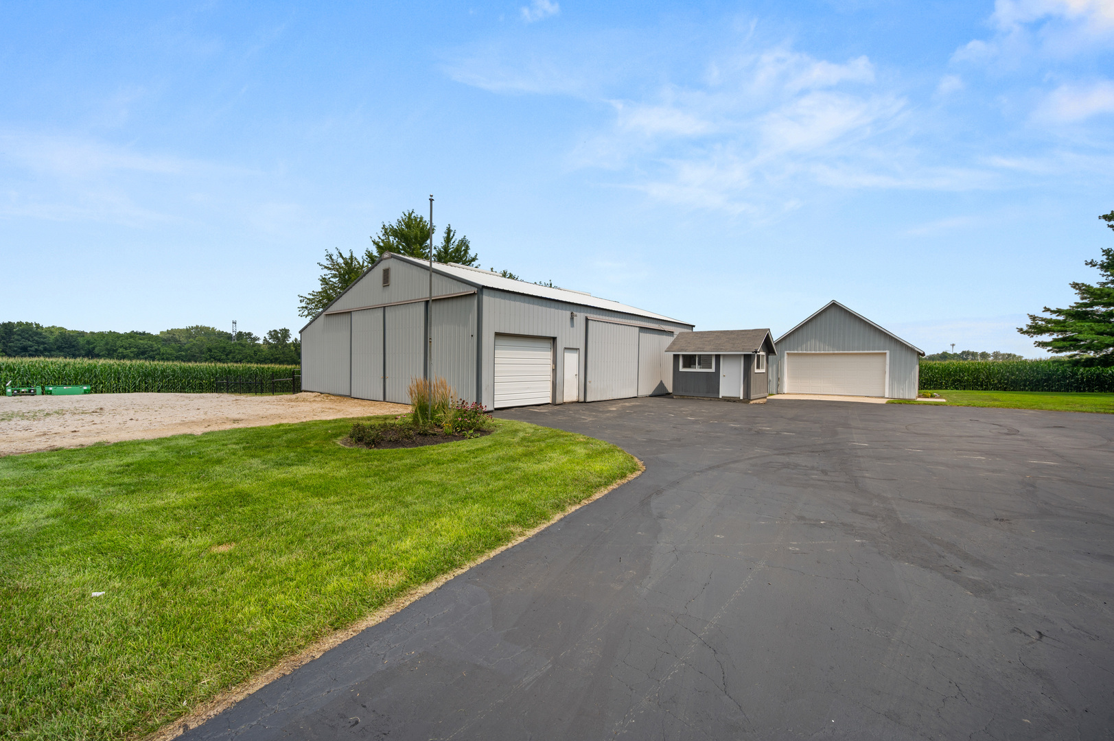 35544 Myelle Road Kingston, IL 60145 - Photo 6 of 42 Gallery Image 6