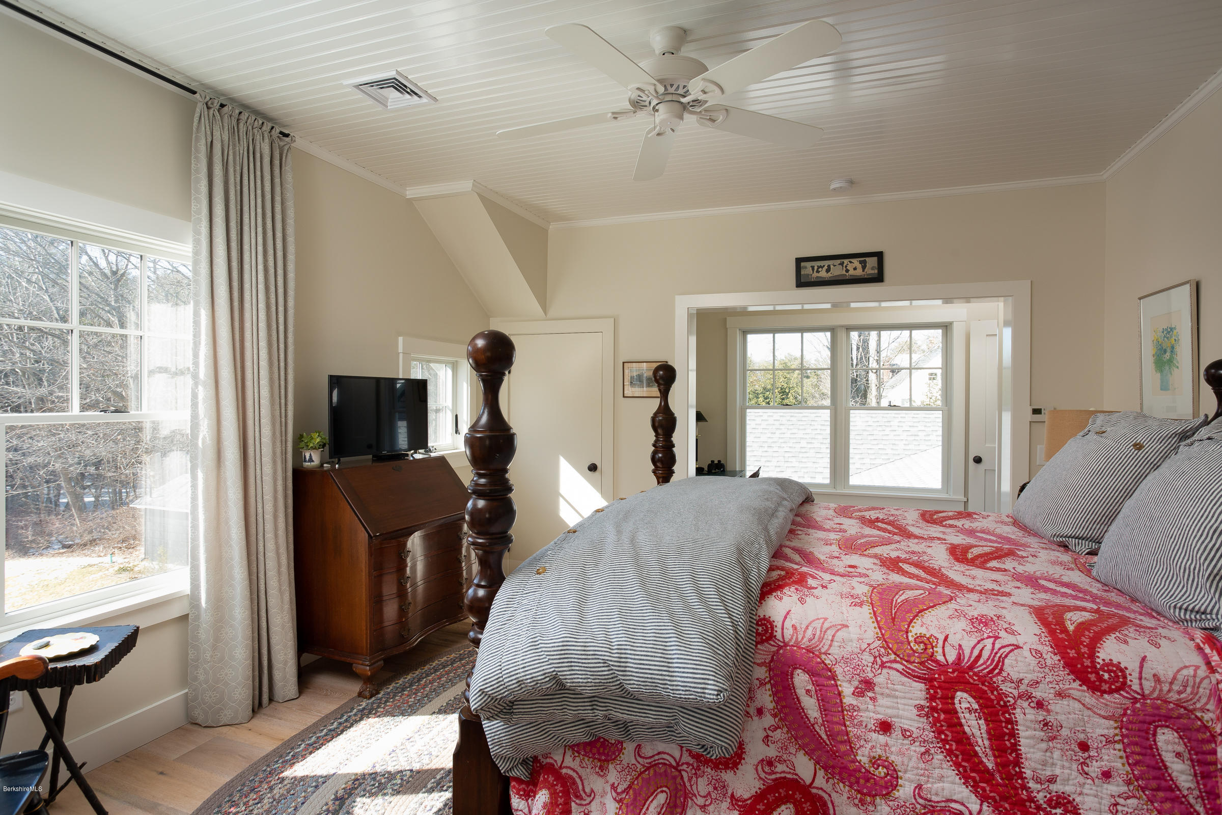 522 Main Road Monterey, MA 01245 - Photo 21 of 33 Master bedroom #2