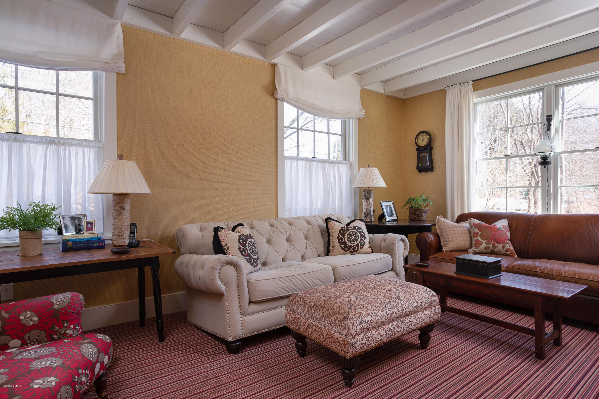 522 Main Road Monterey, MA 01245 - Photo 9 of 33 Family room