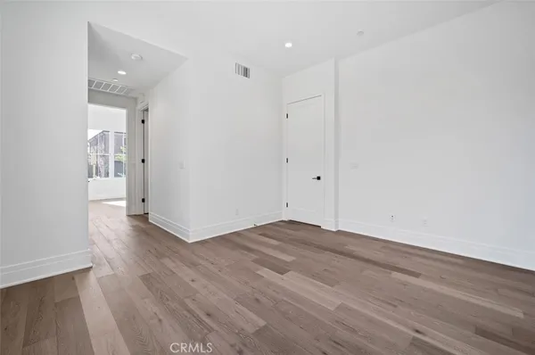 $10,000 | 107 Dolcetto, Irvine, CA 92602