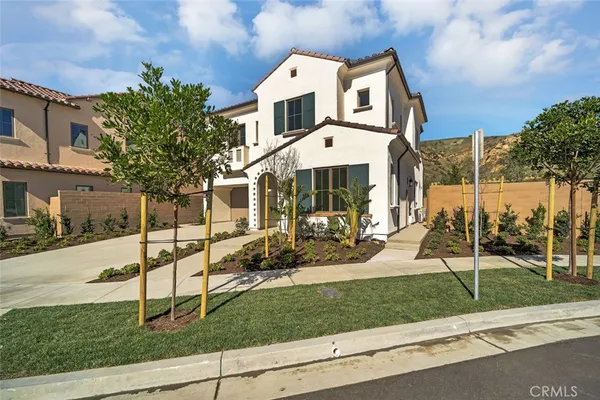 $10,000 | 107 Dolcetto, Irvine, CA 92602