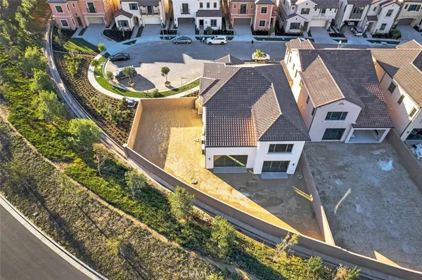 $10,000 | 107 Dolcetto, Irvine, CA 92602