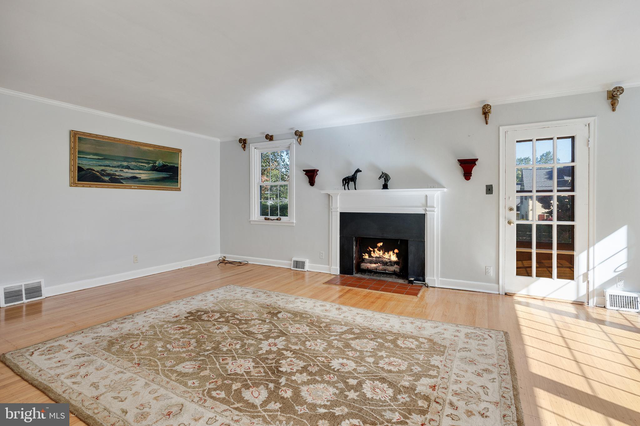 316 Sinkler Road Wyncote, PA 19095 - Photo 12 of 37 Formal Living Room