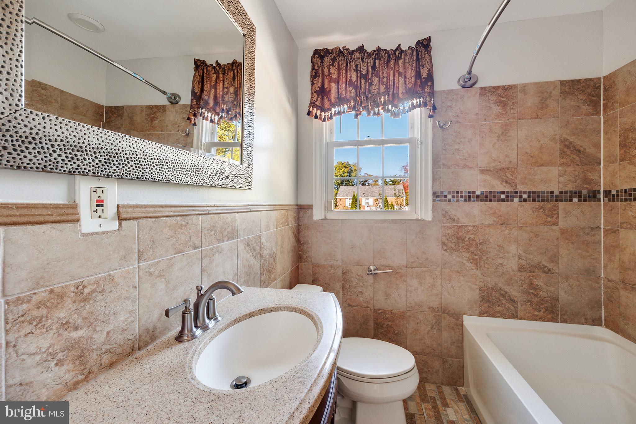 316 Sinkler Road Wyncote, PA 19095 - Photo 28 of 37 Bathroom #3