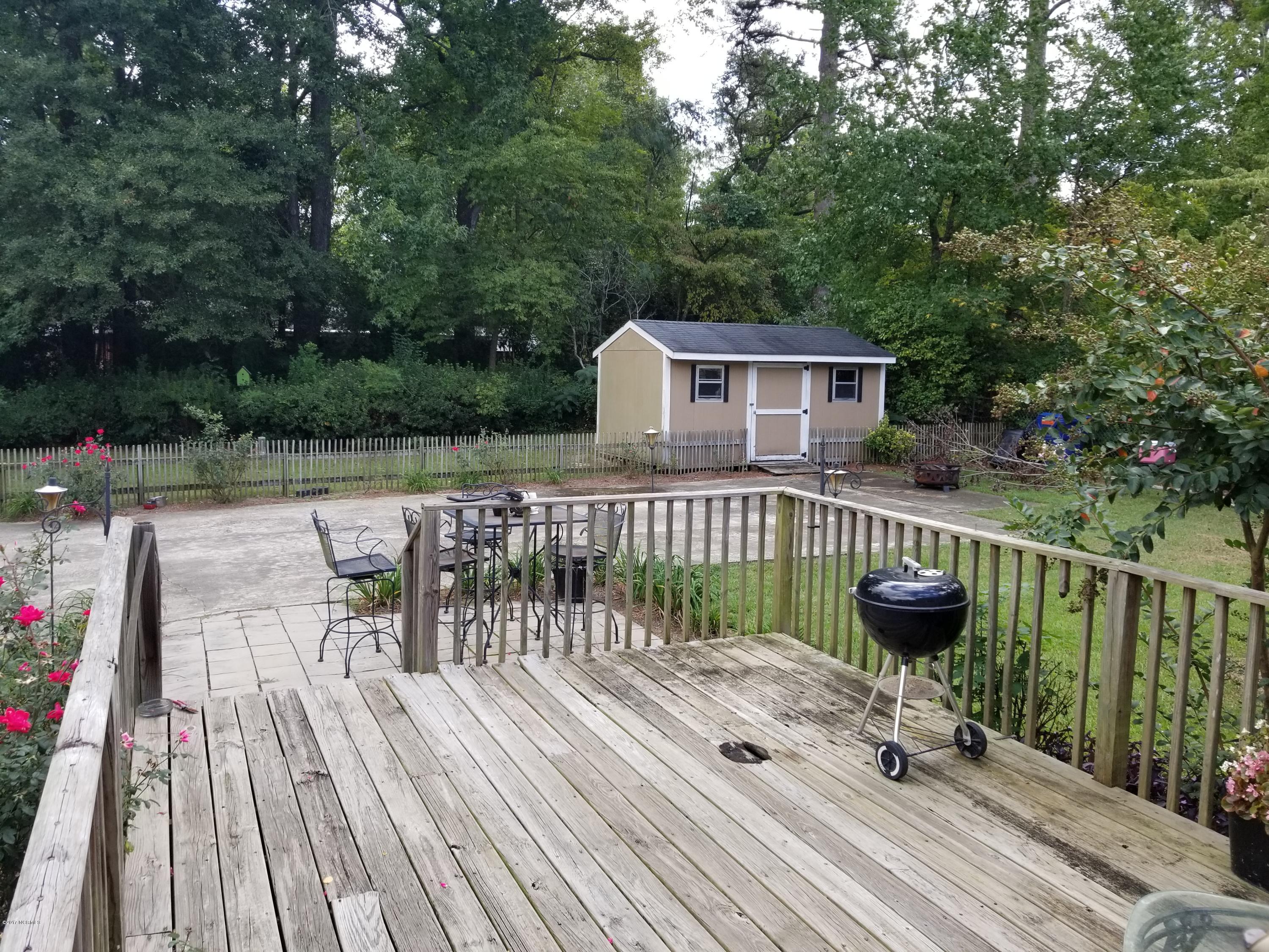 1403 W Road Kinston, NC 28501 - Photo 3 of 17 20170927_121252