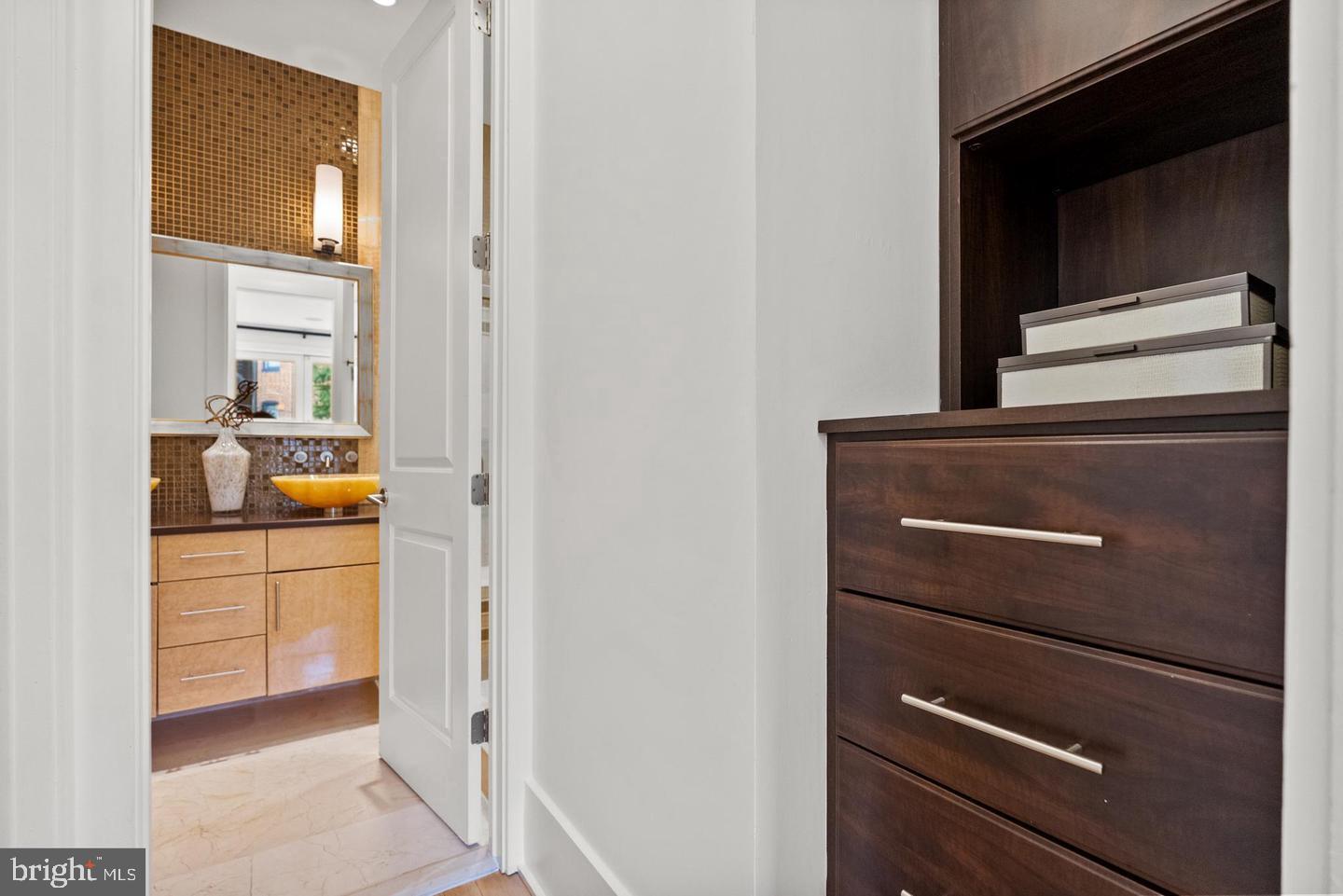 1617 Swann Street Northwest, Unit 5 Washington, DC 20009 - Photo 17 of 23
