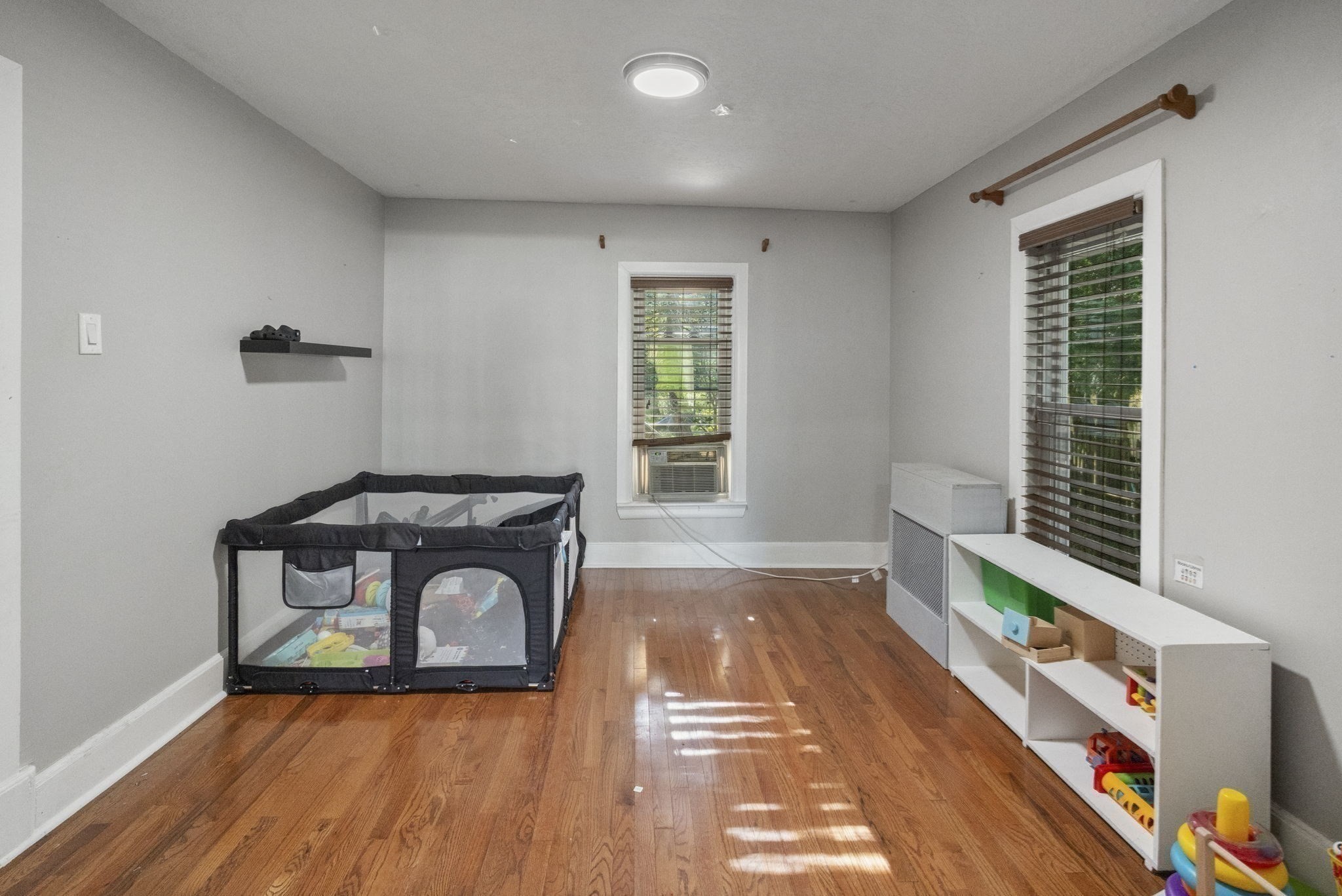 13 Cook Street Holyoke, MA 01040 - Photo 24 of 42 Gallery Image 24