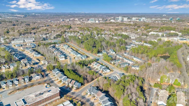 a picture of a room with a floor plan