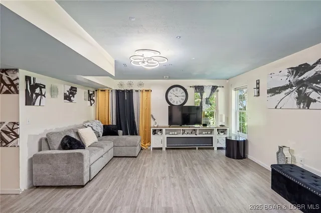 $335,000 | 5303 Sapphire Court, Columbia, MO 65202