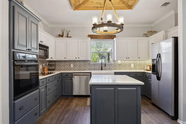 $635,000 | 2859 Rodeo Drive, Quinlan, TX 75474