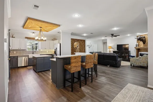 $635,000 | 2859 Rodeo Drive, Quinlan, TX 75474