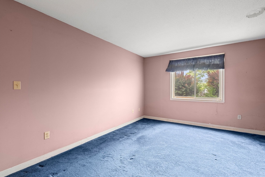 15 Bower Road, Unit E1 Quincy, MA 02169 - Photo 17 of 34