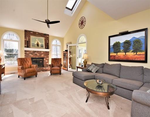 84 Ruggles Street Westborough, MA 01581 - Photo 8 of 30 Gallery Image 8