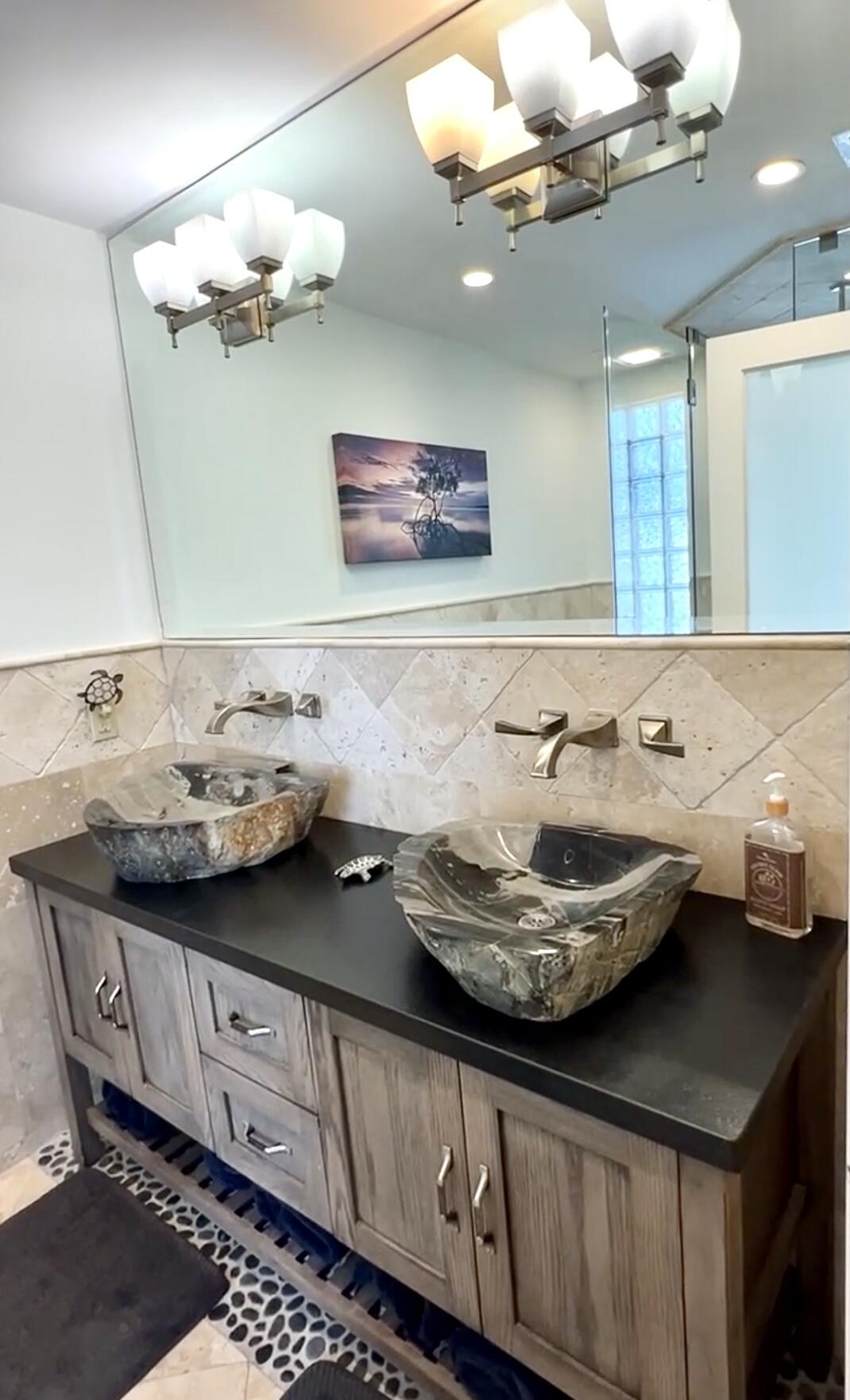 124 Bahama Road Key Largo, FL 33037 - Photo 16 of 38 Downstairs Bath