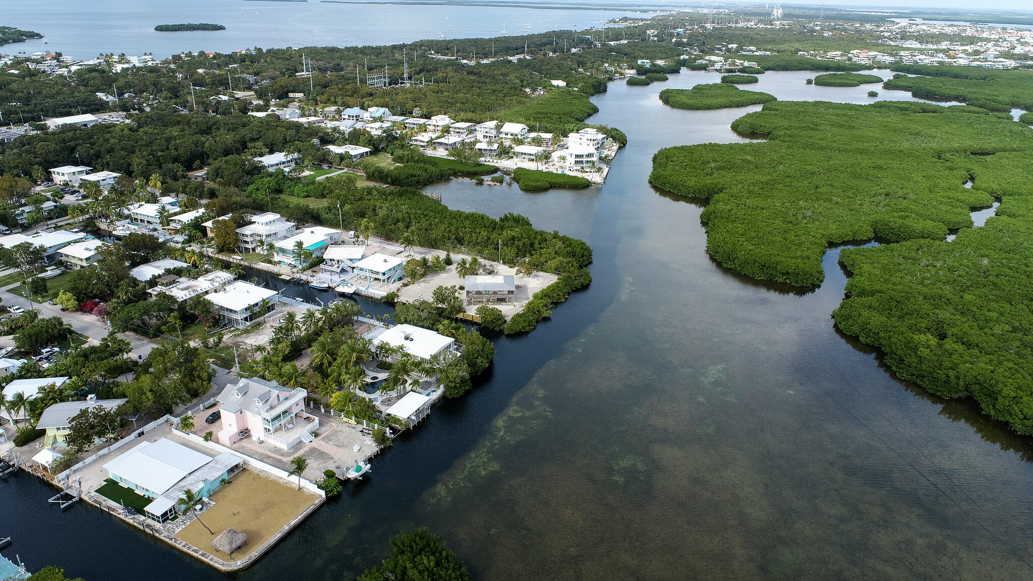 124 Bahama Road Key Largo, FL 33037 - Photo 3 of 38 Quick Access to the Ocean