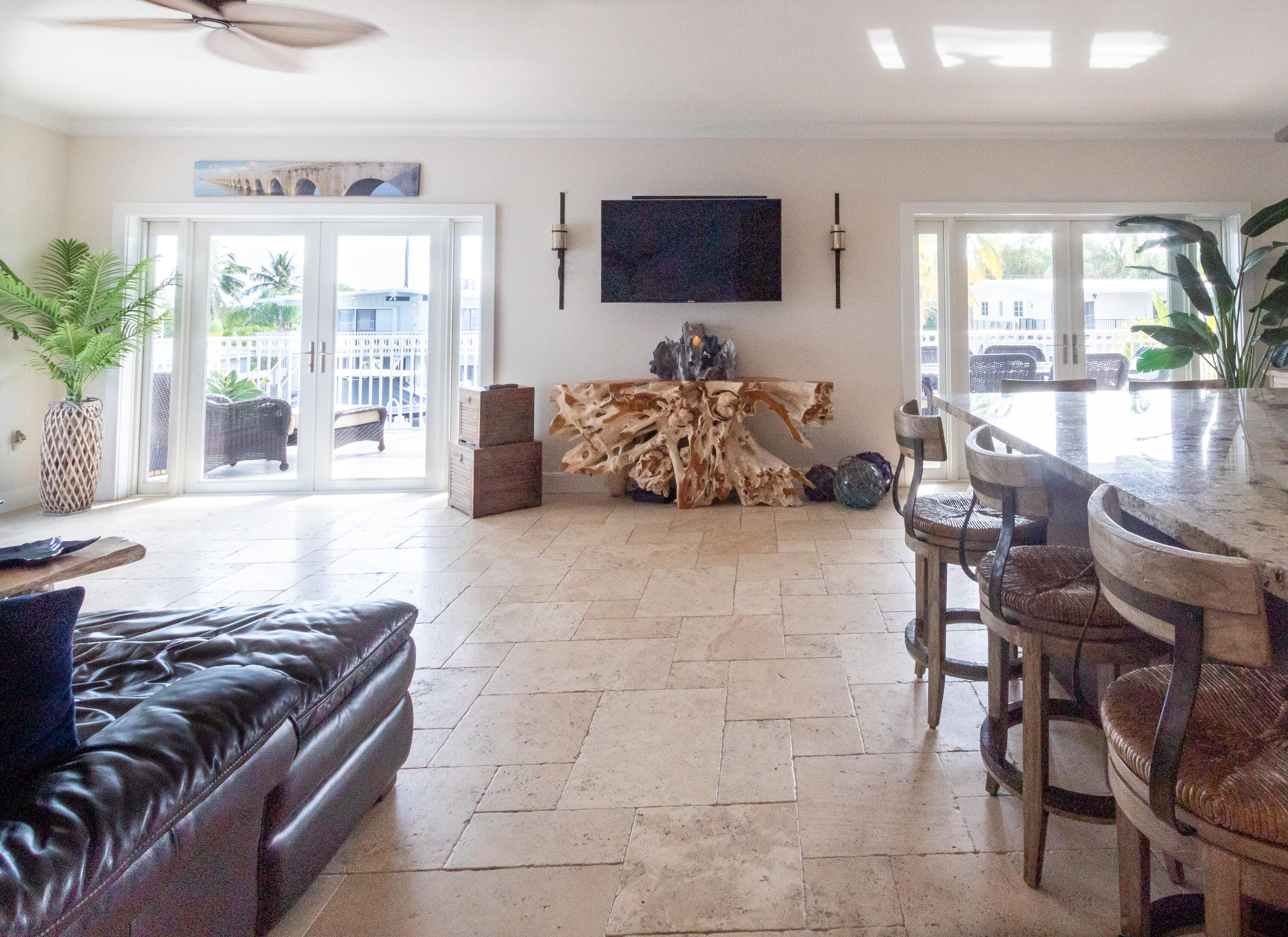 124 Bahama Road Key Largo, FL 33037 - Photo 35 of 38 Upstairs Living