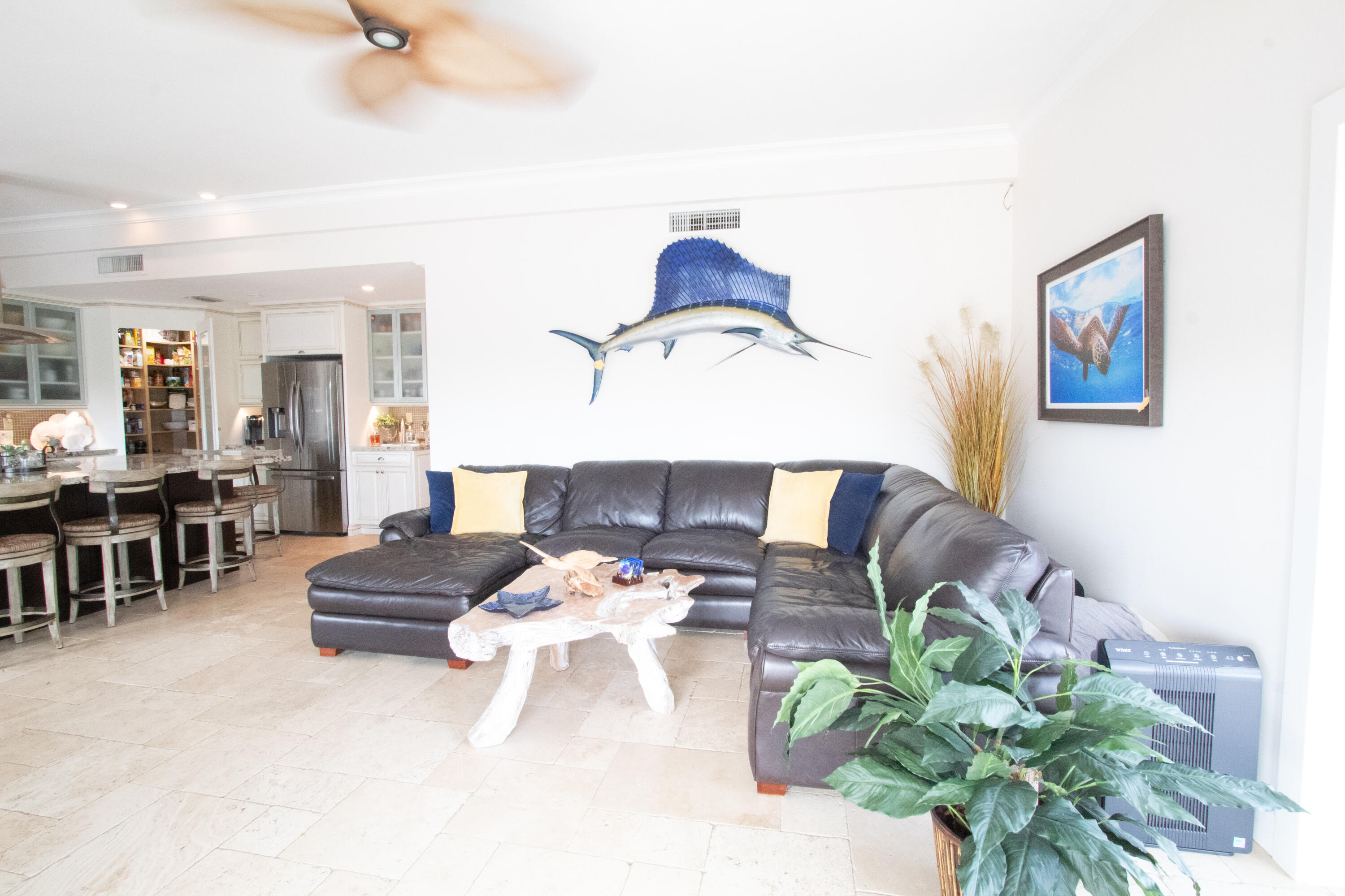 124 Bahama Road Key Largo, FL 33037 - Photo 36 of 38 Open Living
