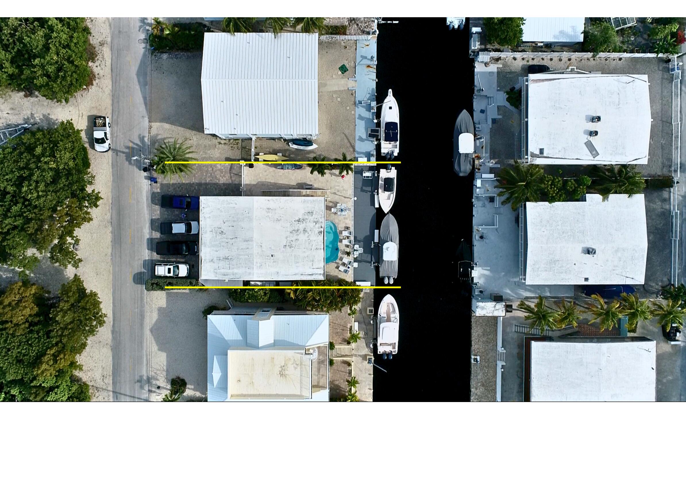 124 Bahama Road Key Largo, FL 33037 - Photo 5 of 38 Lot Lines Are Approx.