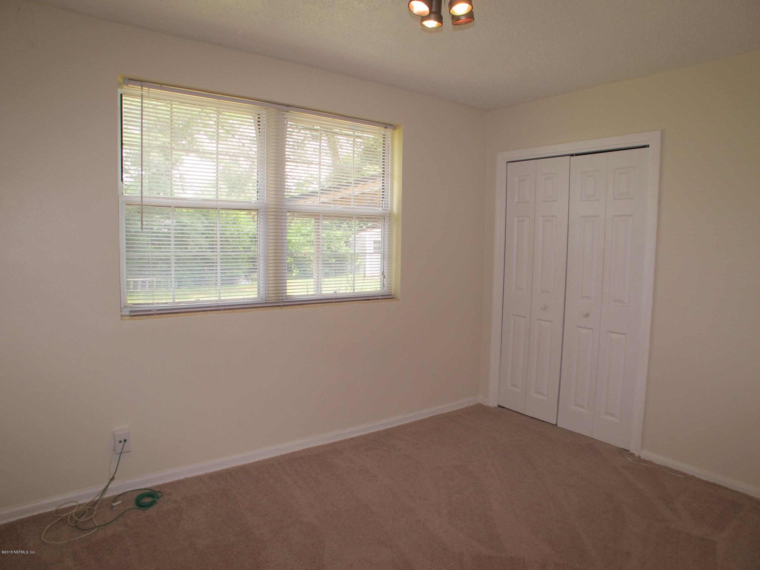 1230 Glynlea Road Jacksonville, FL 32216 - Photo 16 of 25 2nd Bedroom