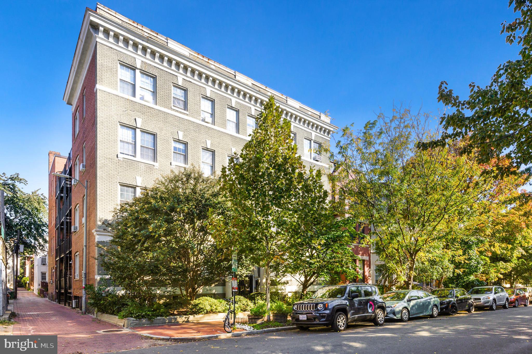 1833 S Street Northwest, Unit 25 Washington, DC 20009 - Photo 1 of 20 The look from the street.