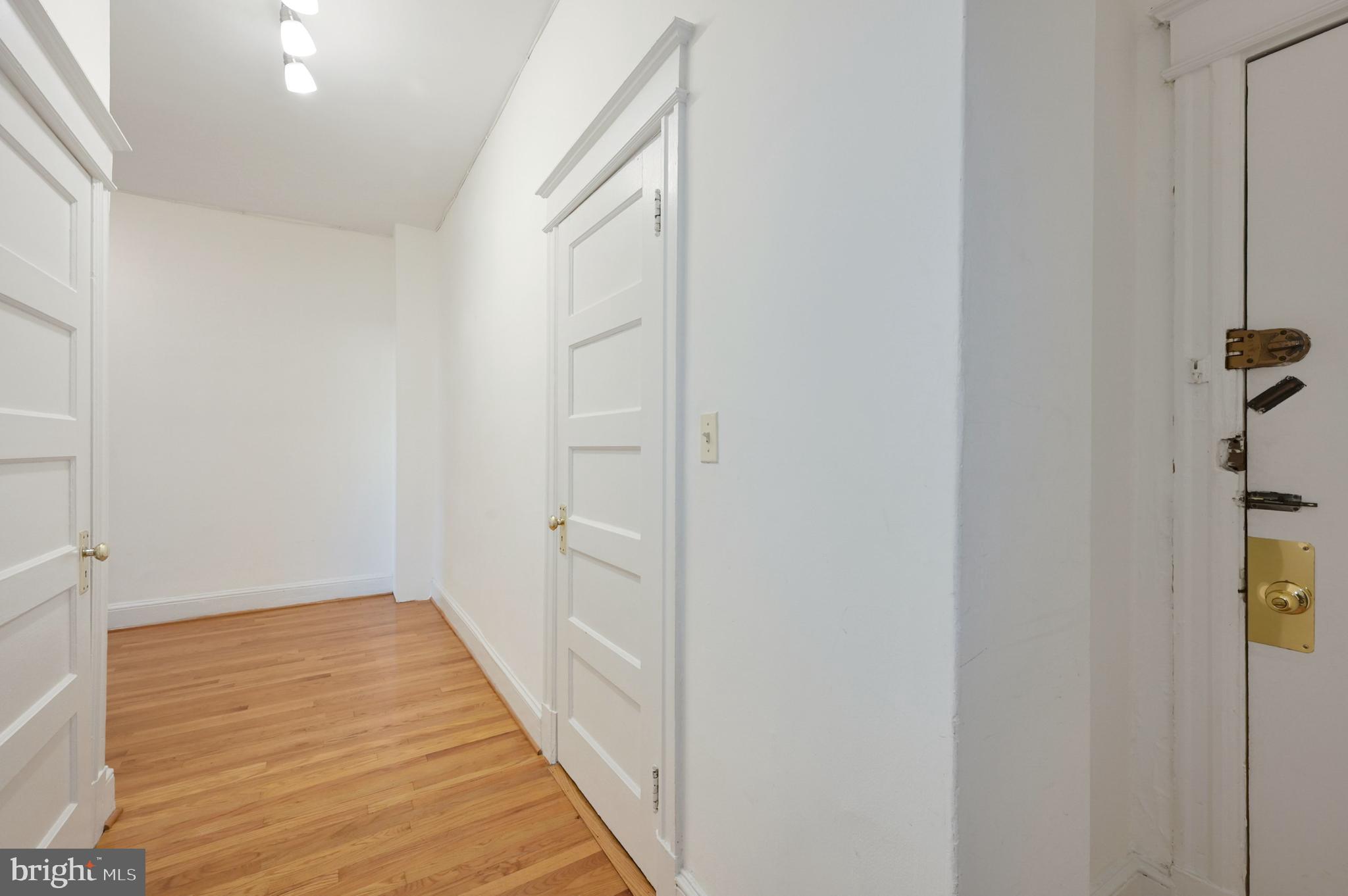 1833 S Street Northwest, Unit 25 Washington, DC 20009 - Photo 16 of 20