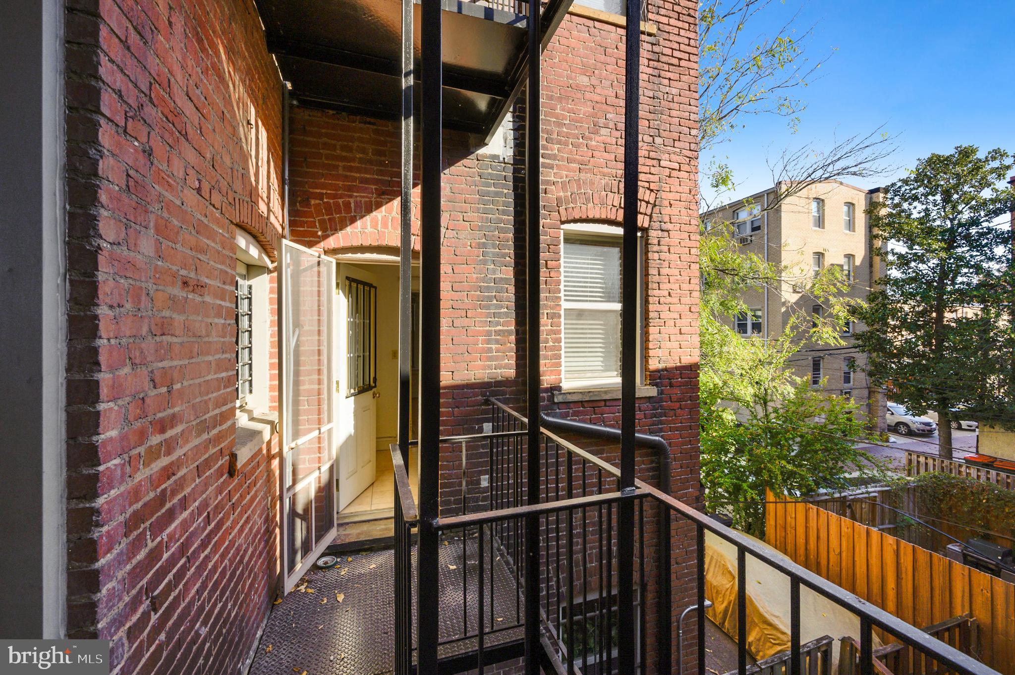 1833 S Street Northwest, Unit 25 Washington, DC 20009 - Photo 17 of 20 Balcony