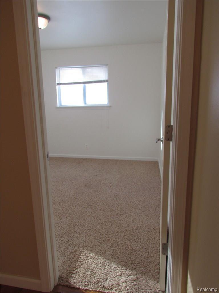 11502 Green Road Goodrich, MI 48438 - Photo 17 of 35 101.JPG
