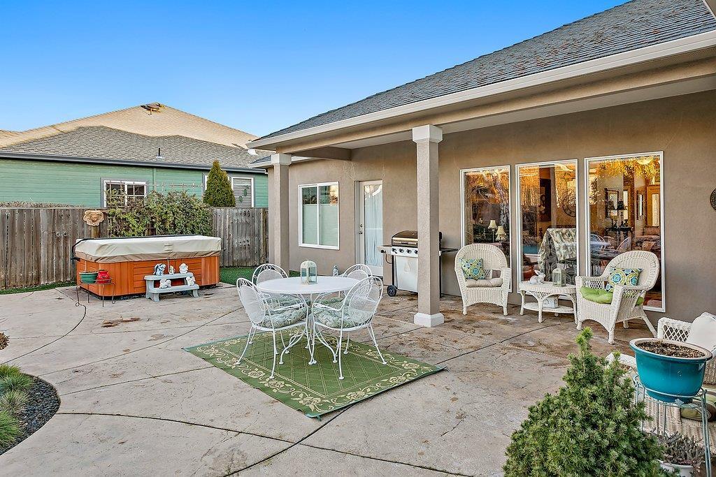 923 St Andrews Way Eagle Point, OR 97524 - Photo 29 of 32 Additional Photo