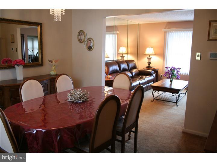 27 Coleman Road Berlin, NJ 08009 - Photo 4 of 21 Gallery Image 4