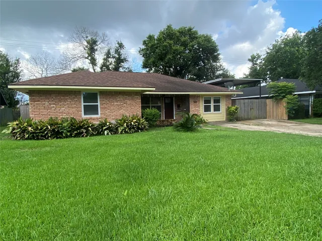 $2,250 | 4929 Libbey Drive, Houston, TX 77092