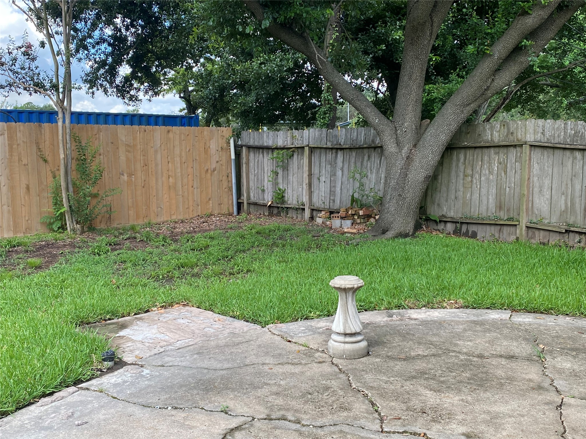 4929 Libbey Drive Houston, TX 77092 - Photo 23 of 26