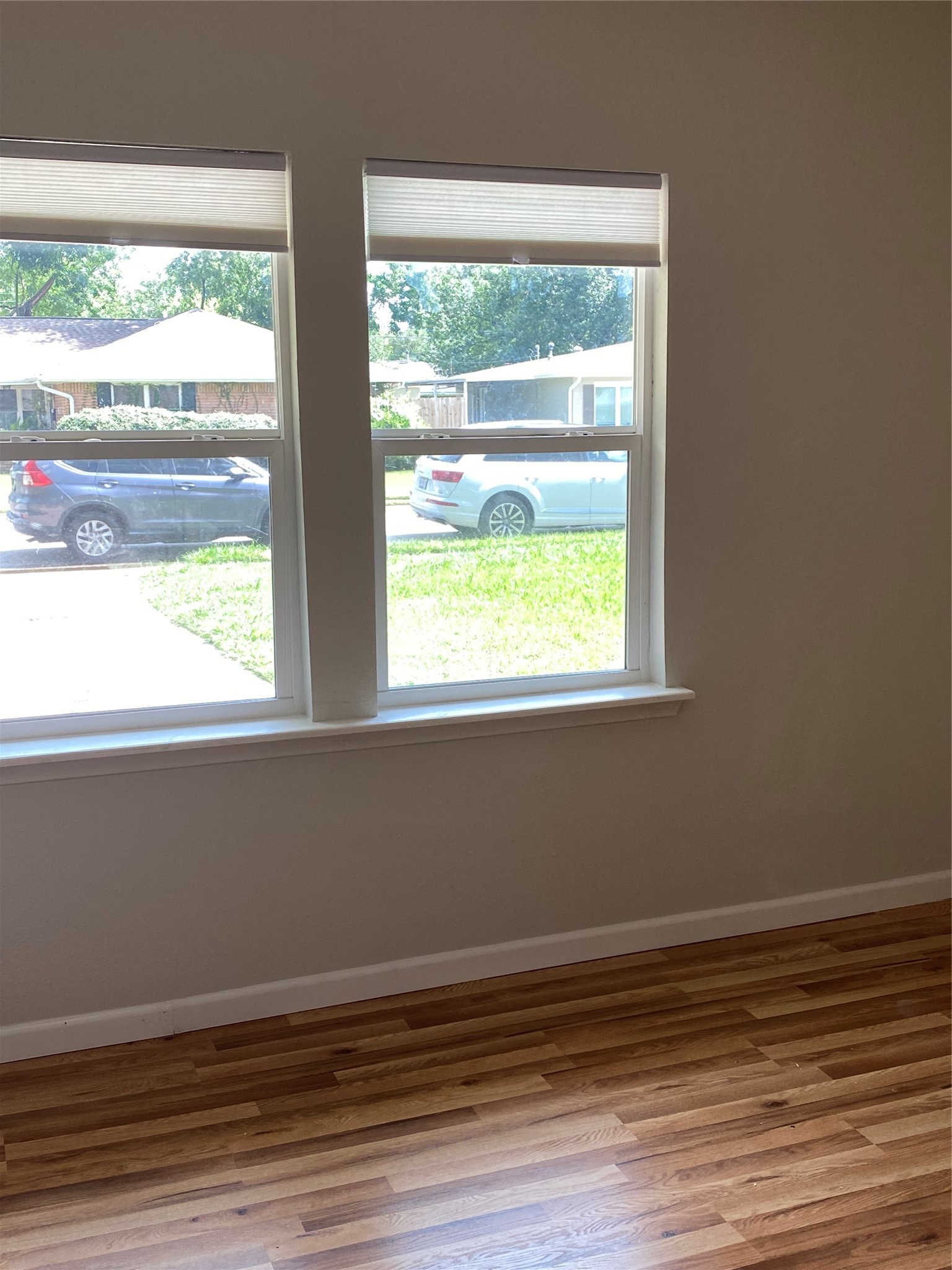 4929 Libbey Drive Houston, TX 77092 - Photo 9 of 26