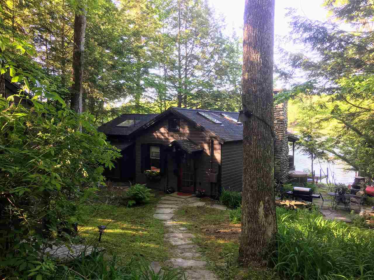 42 Ridgewood Road Sunapee, NH 03782 - Photo 5 of 30