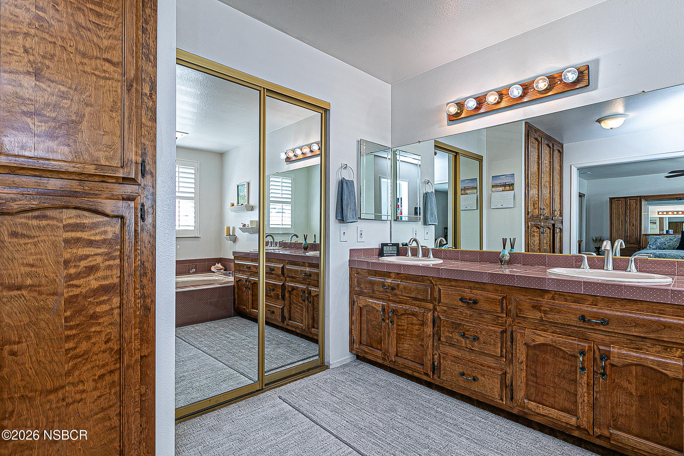 541 Mariott Road Santa Maria, CA 93454 - Photo 30 of 32 Lovely primary En-suite